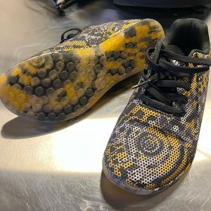 NOBULL Trainer size 8